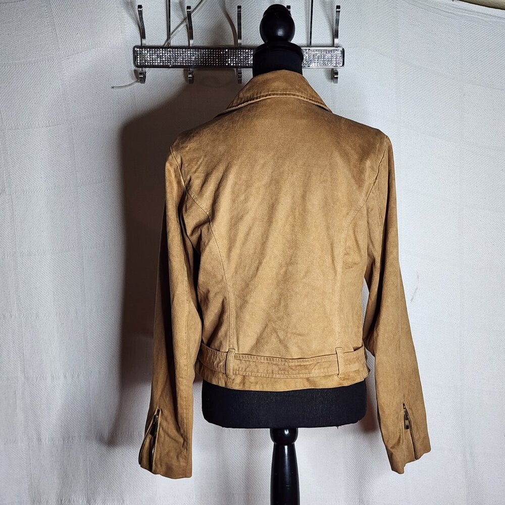 Wildflower Tan Poly Faux Suede Belted Cropped Moto Jacket with Gold Accents Sz M - Picture 10 of 16